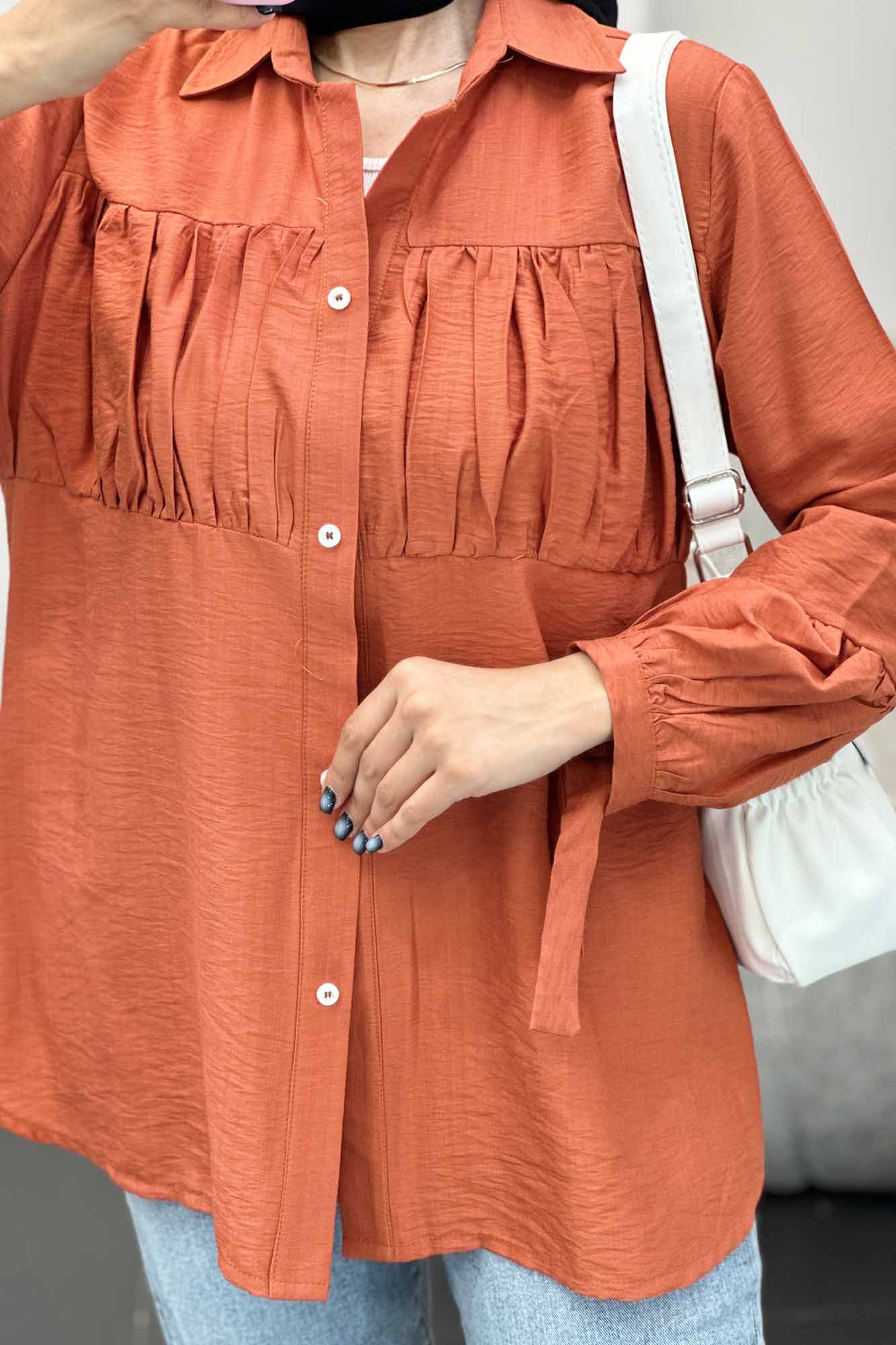 شومیز کرسپو سینه چین