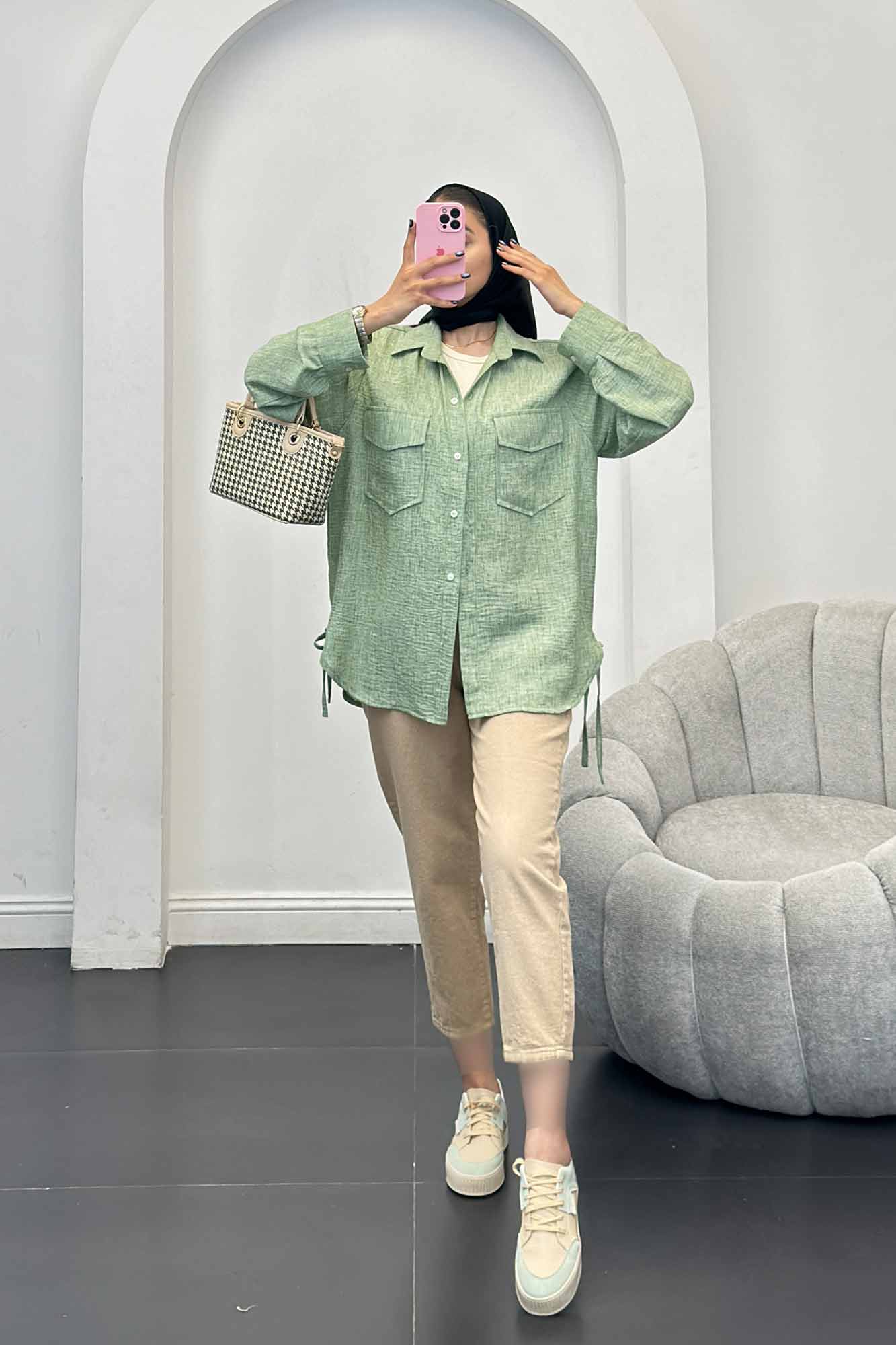 شومیز شانتون برفکی بغل بند دار