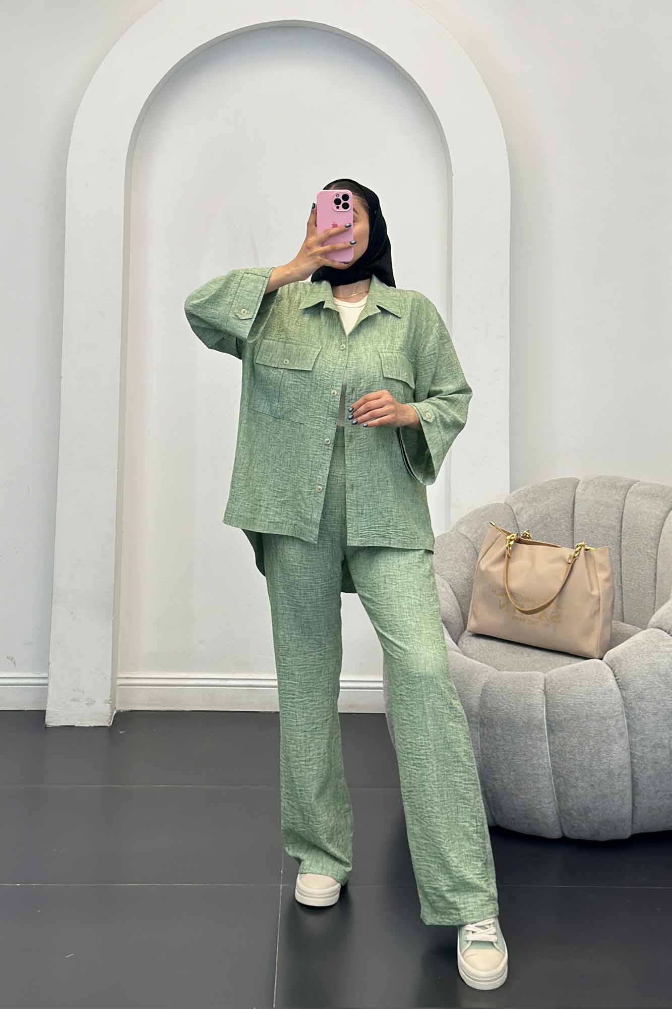 ست مانتو و شلوار شانتون برفکی دو جیب پاکتی آزالیا