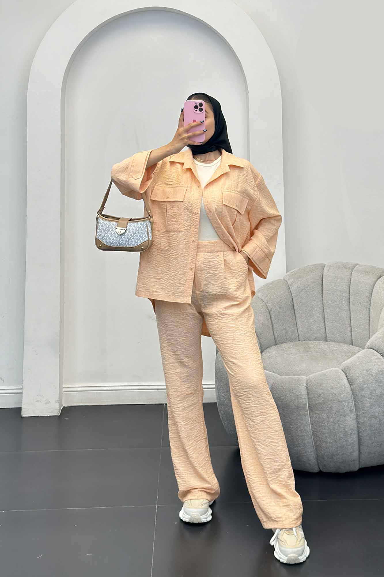 ست مانتو و شلوار شانتون برفکی دو جیب پاکتی آزالیا