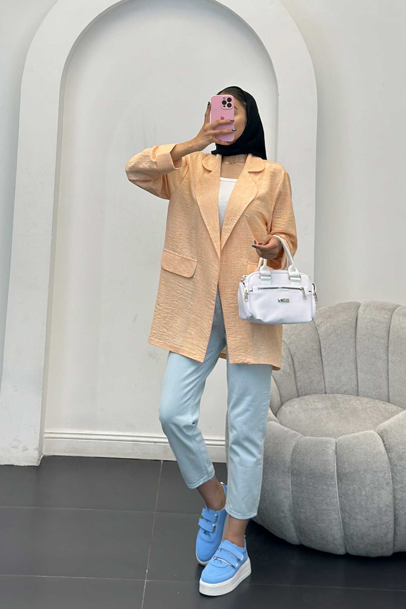 مانتو شانتون برفکی یقه ب ب