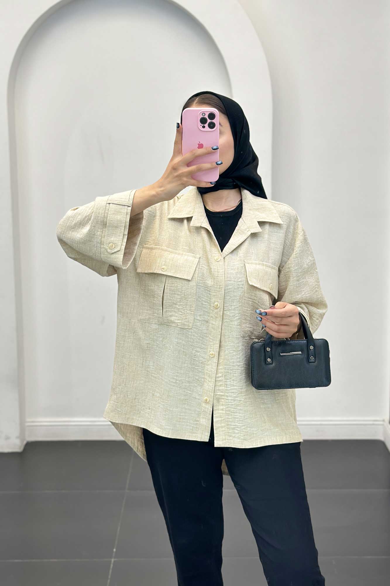 مانتو شانتون برفکی پشت هلال دایانا