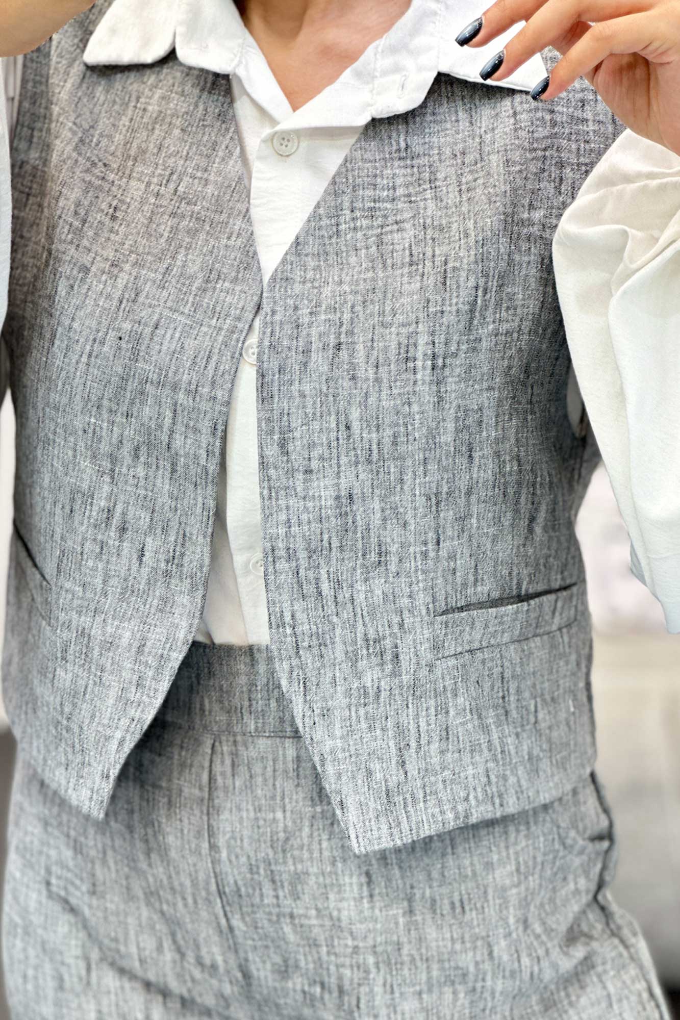 ست جلیقه و شلوار شانتون برفکی تاتیانا