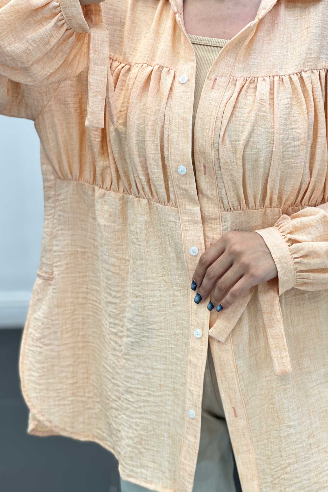 مانتو جلو چین شانتون آستین بند دار فلورانس