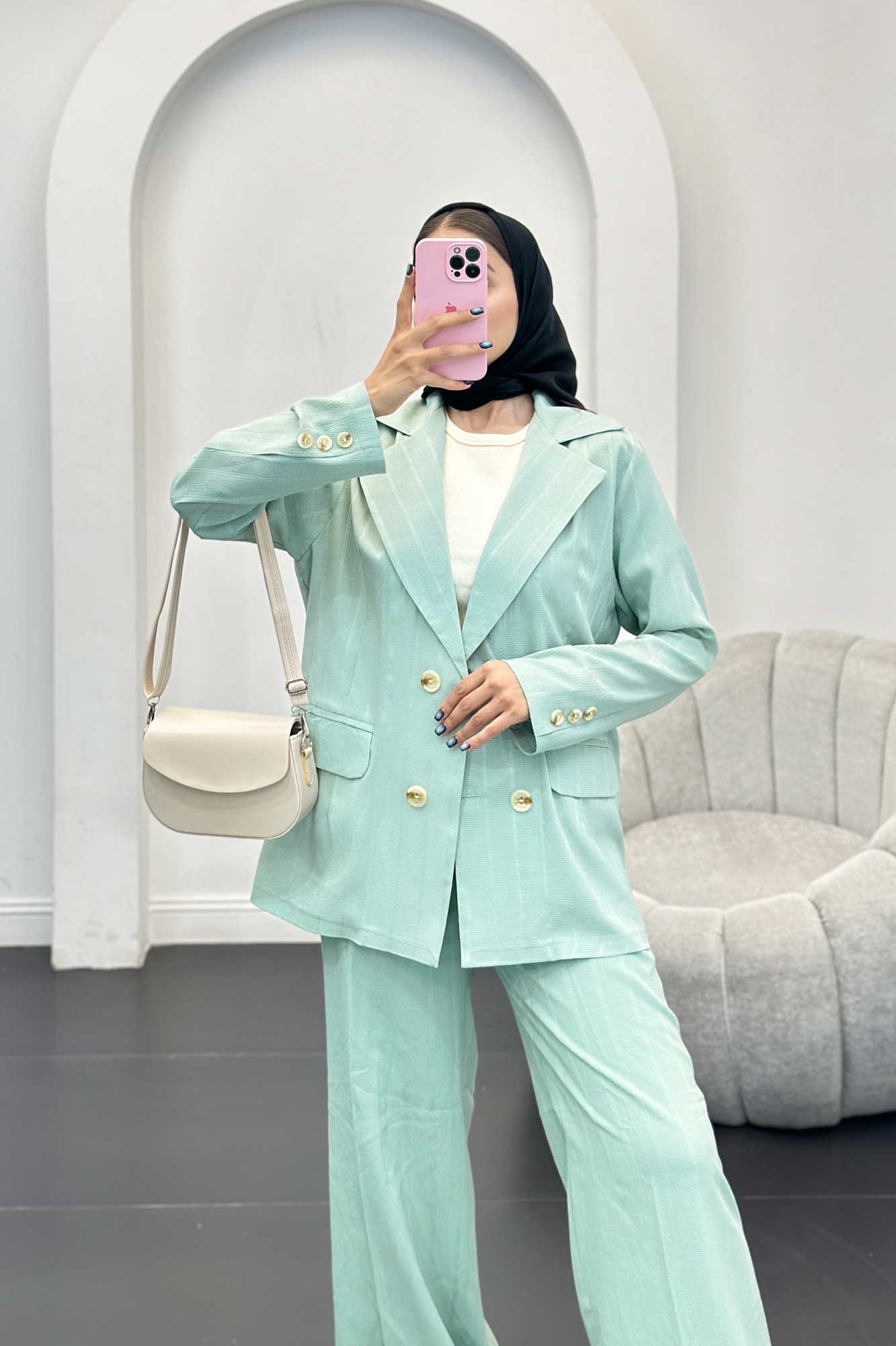 ست کت و شلوار جگوار چهار دکمه لیدان