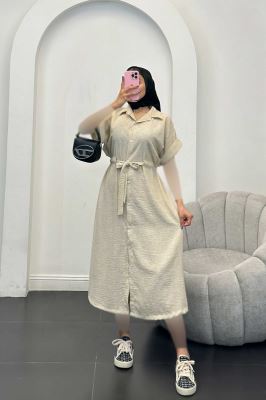 پیراهن شانتون برفکی کمرگت دار آستین کوتاه