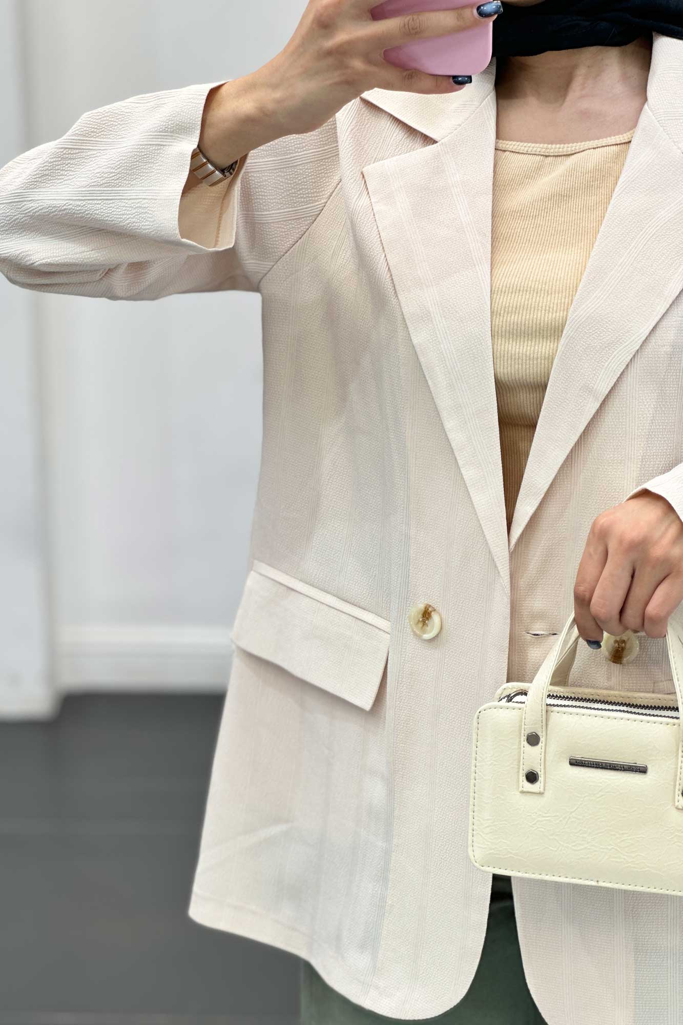 مانتو سه جیب جگوار کارن