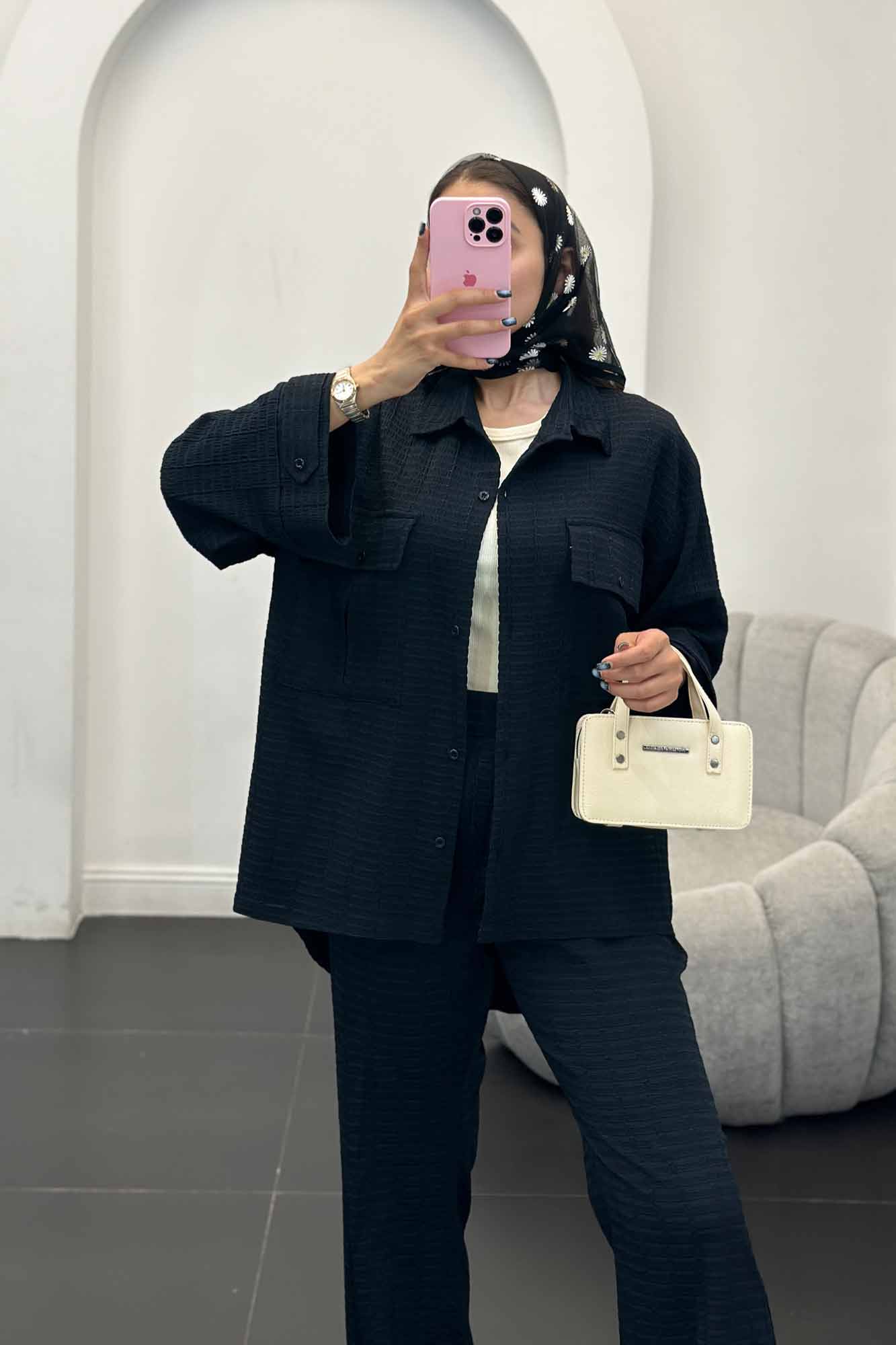 ست مانتو و شلوار نوا پشت هلال آویژه