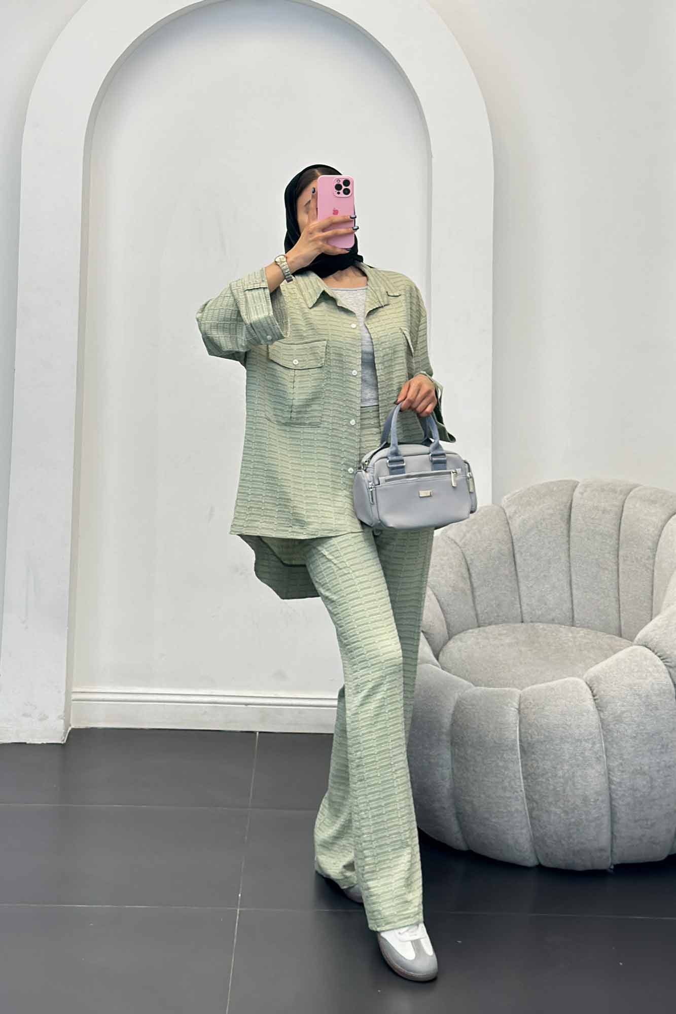 ست مانتو و شلوار نوا پشت هلال آویژه