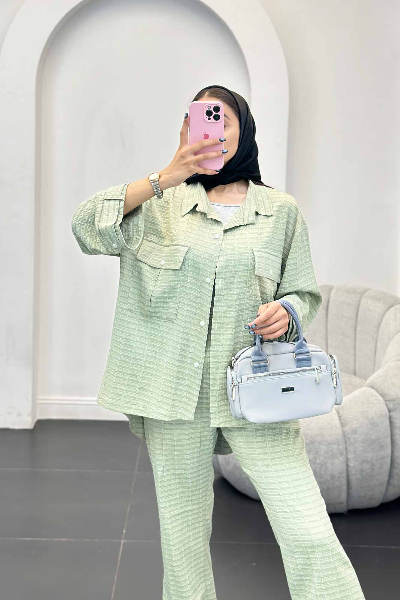 ست مانتو و شلوار نوا پشت هلال آویژه