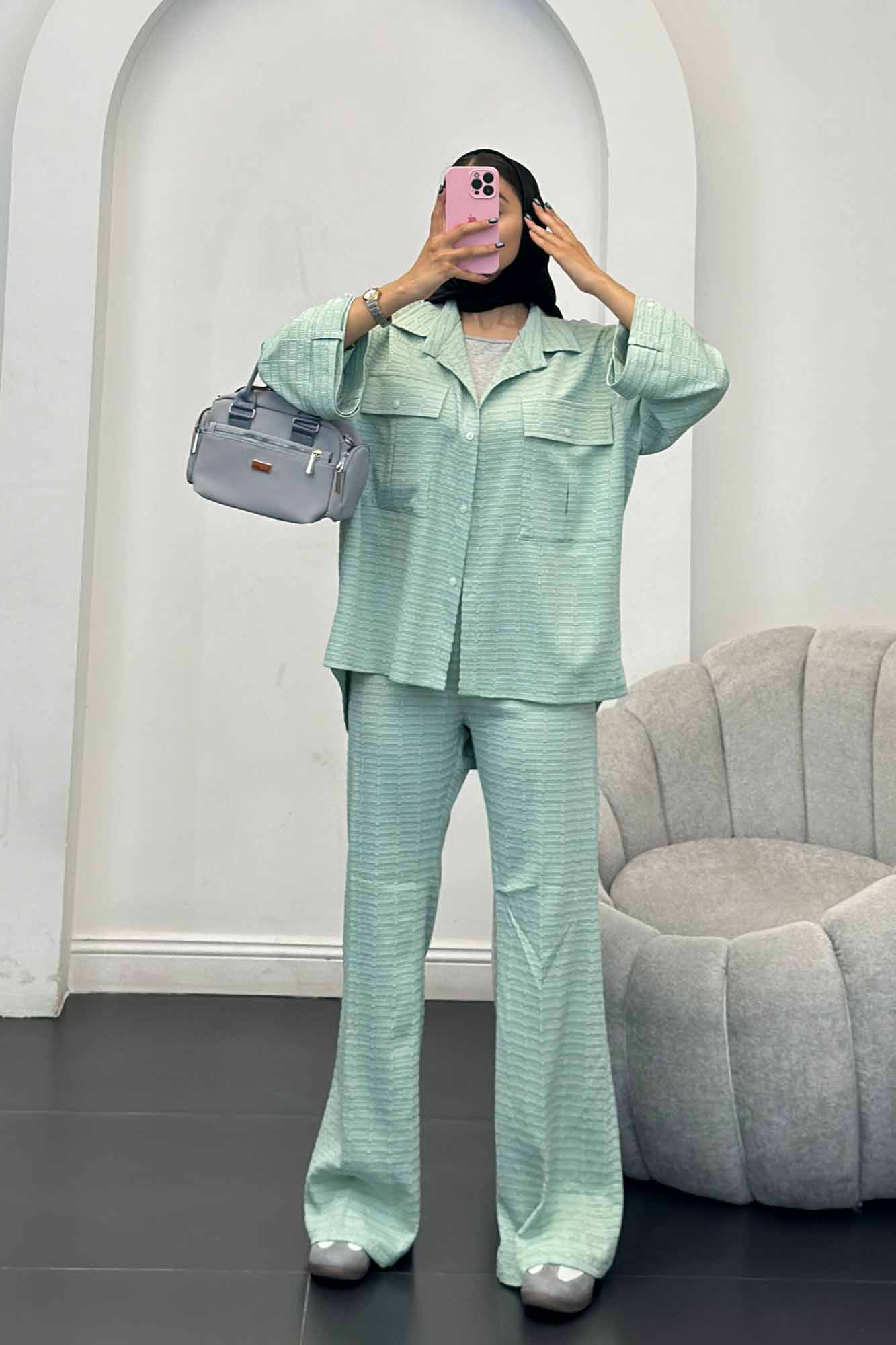 ست مانتو و شلوار نوا پشت هلال آویژه