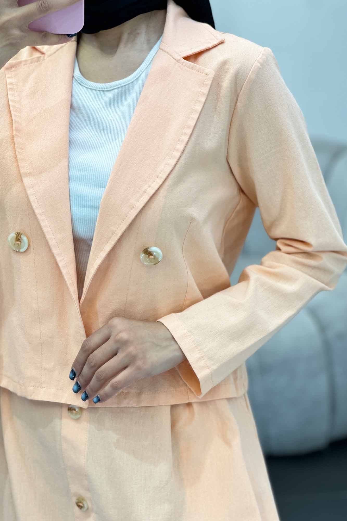 ست کت و دامن لینن تمام دکمه ویرا