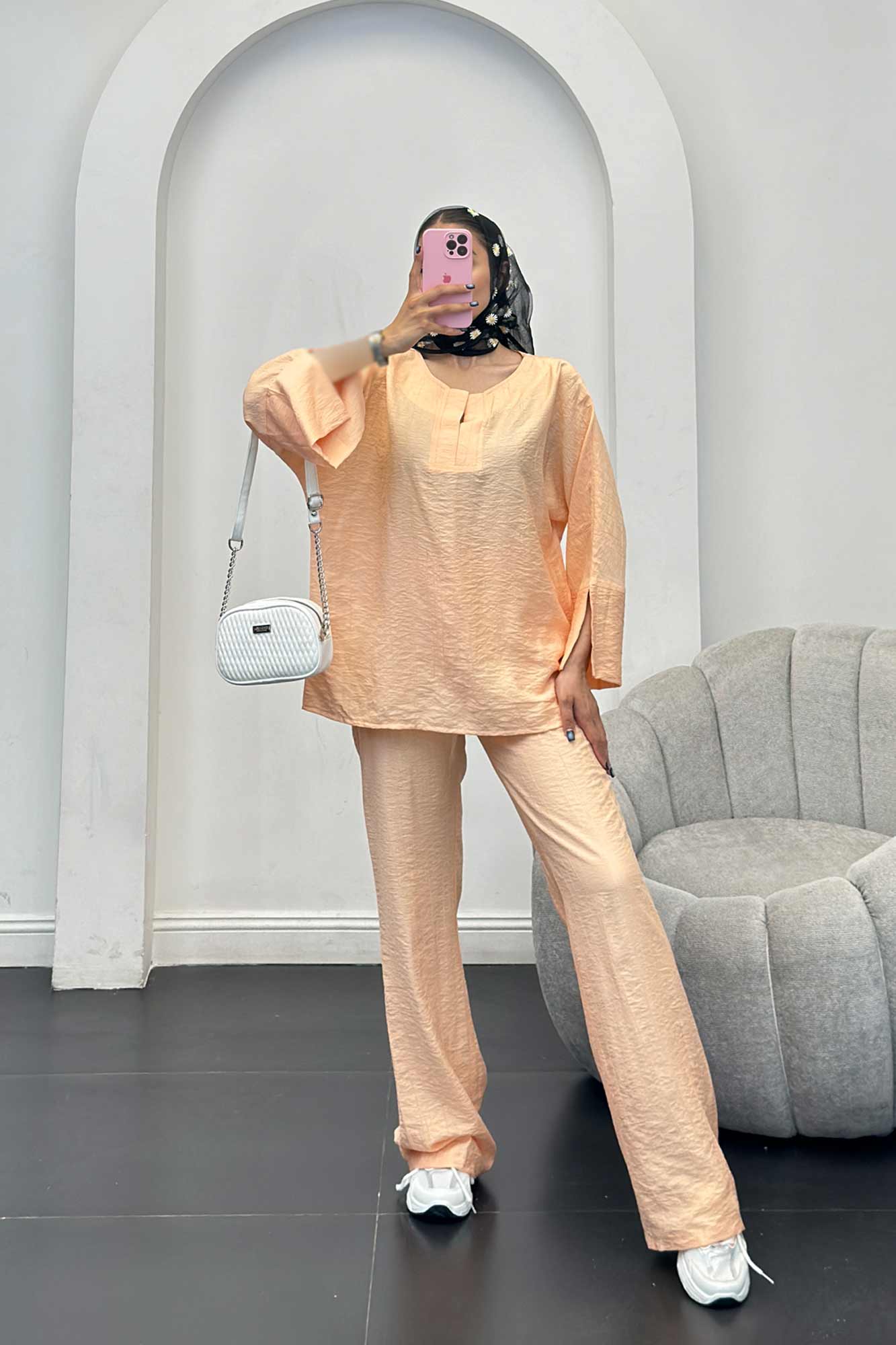 ست مانتو و شلوار یقه هفت کریشه حریر