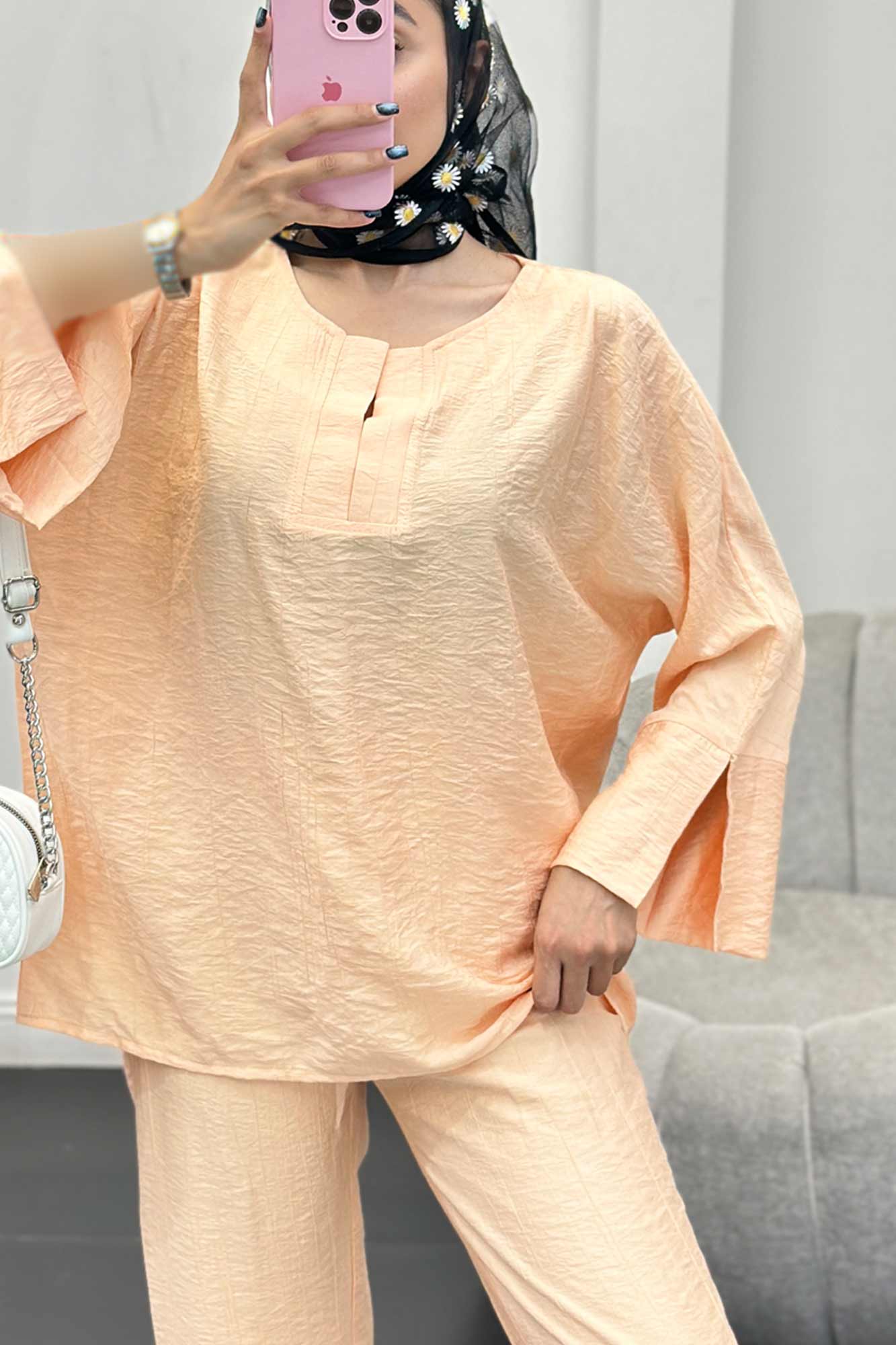 ست مانتو و شلوار یقه هفت کریشه حریر