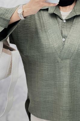 بلوز شانتون دو یقه پشت بلند