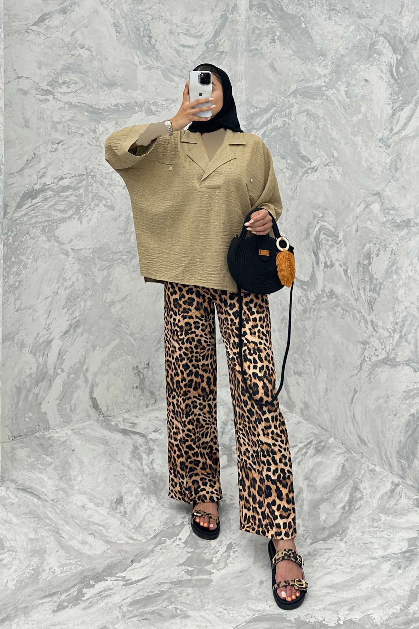 مانتو یقه برگردان شانتون دو جیب خطی