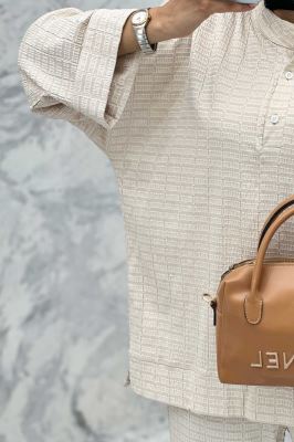 ست مانتو و شلوار یقه سه سانت نوا دو دکمه