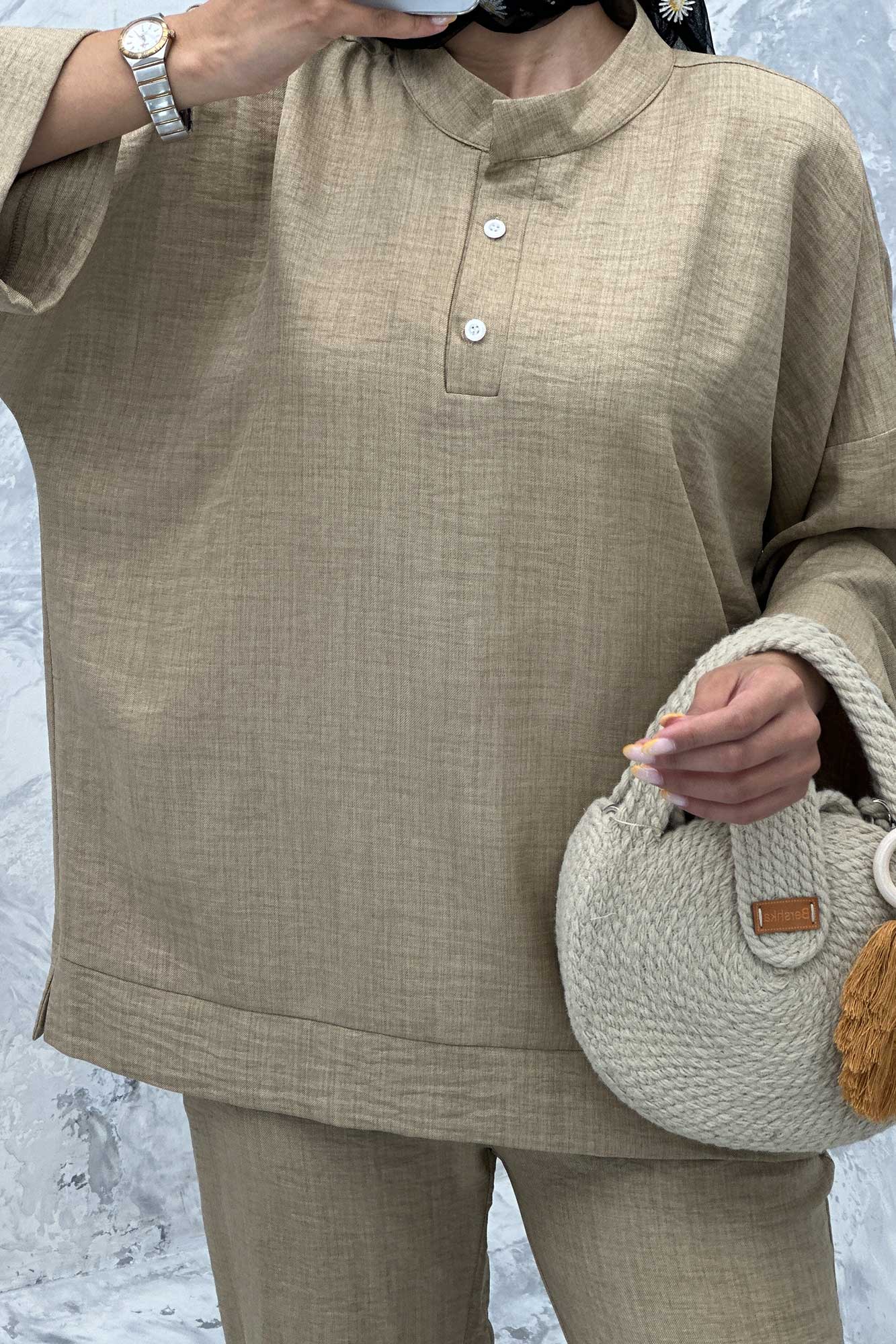 ست مانتو و شلوار یقه سه سانت شانتون دو دکمه