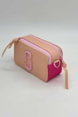 کیف صندوقی بند کنف 1588