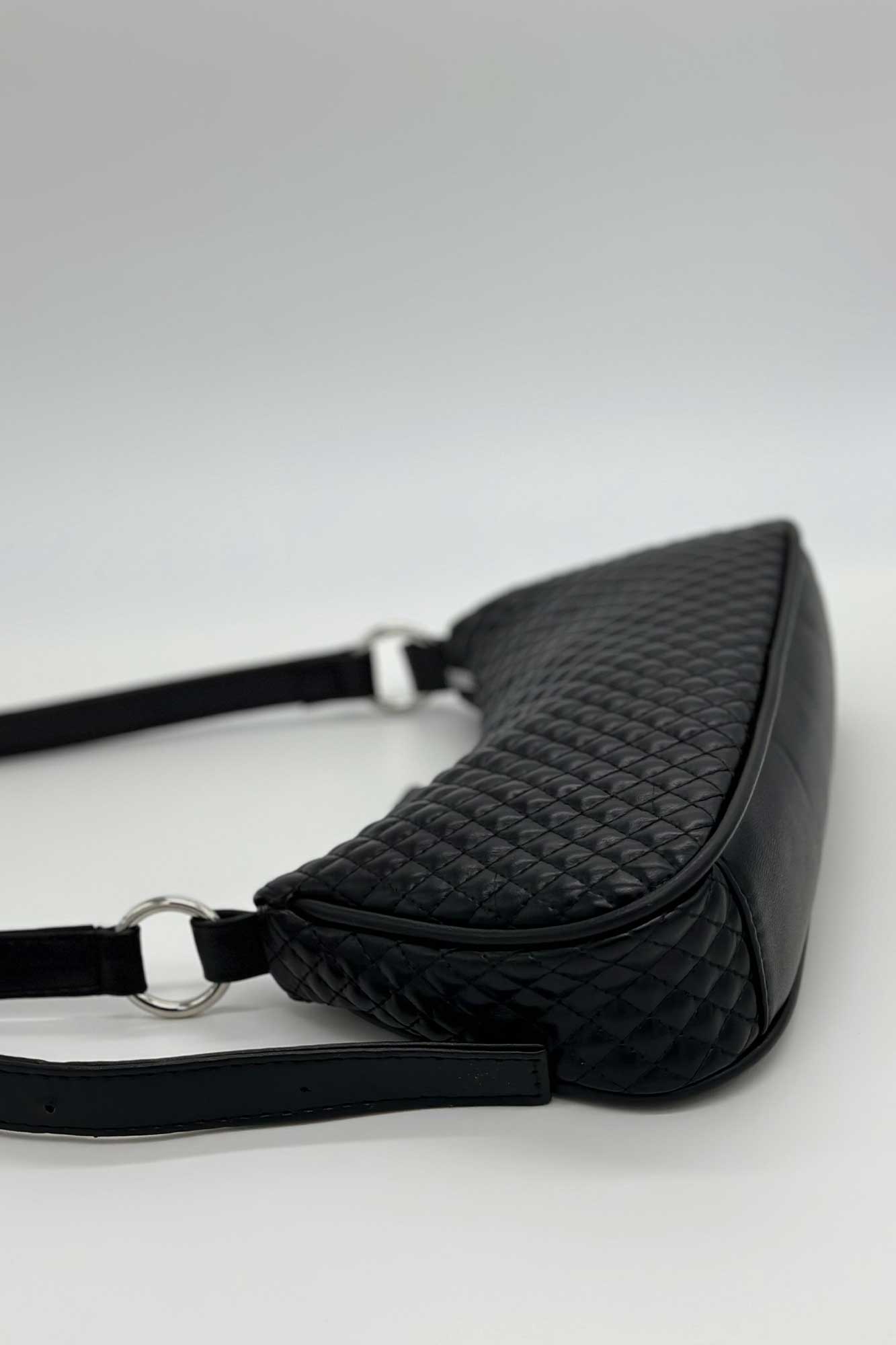 کیف دوشی دوخت مثلثی 1604