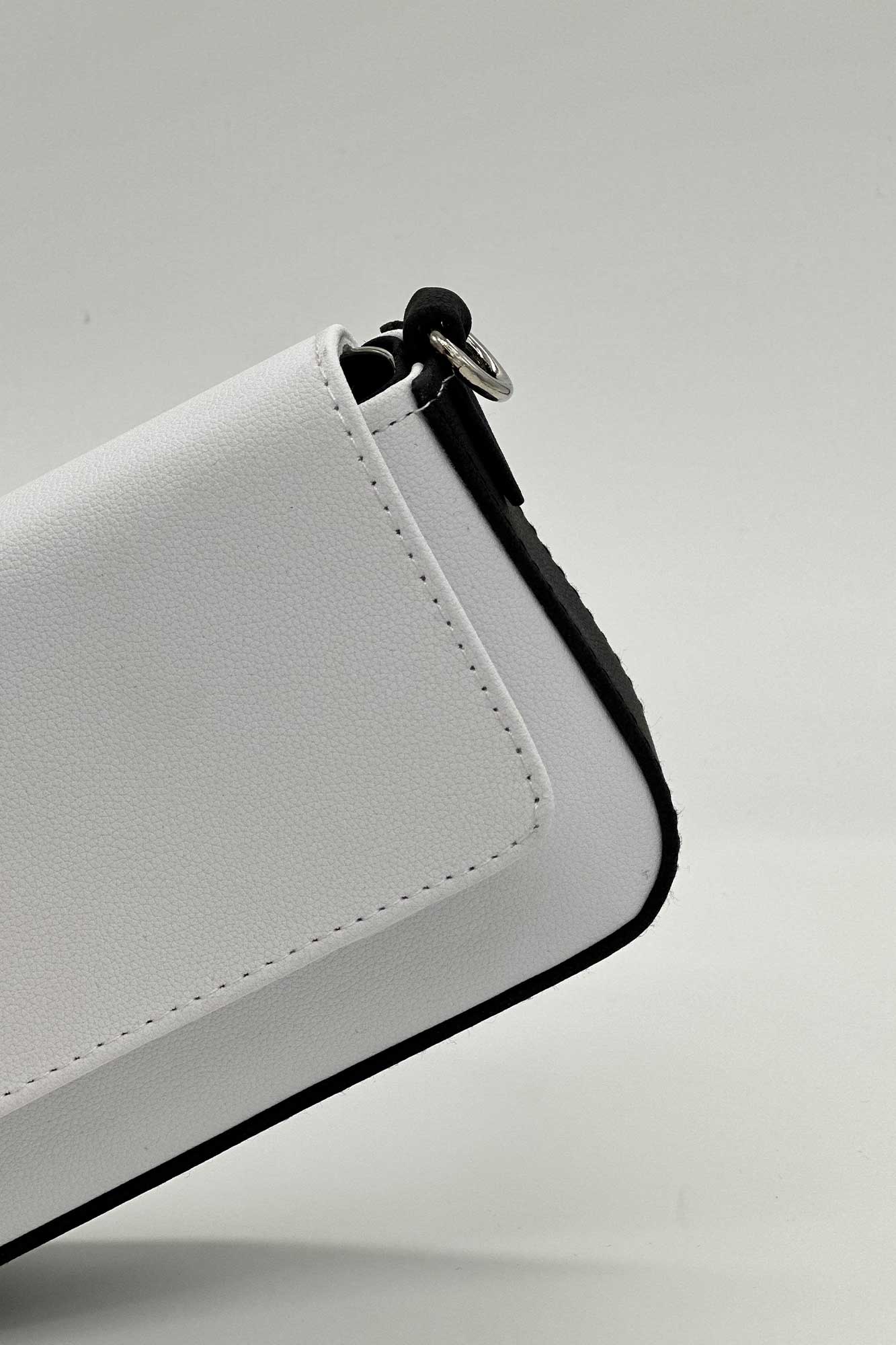 کیف پاسپورتی تک پل 1602