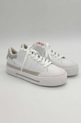 کتانی نایک زیره سفید