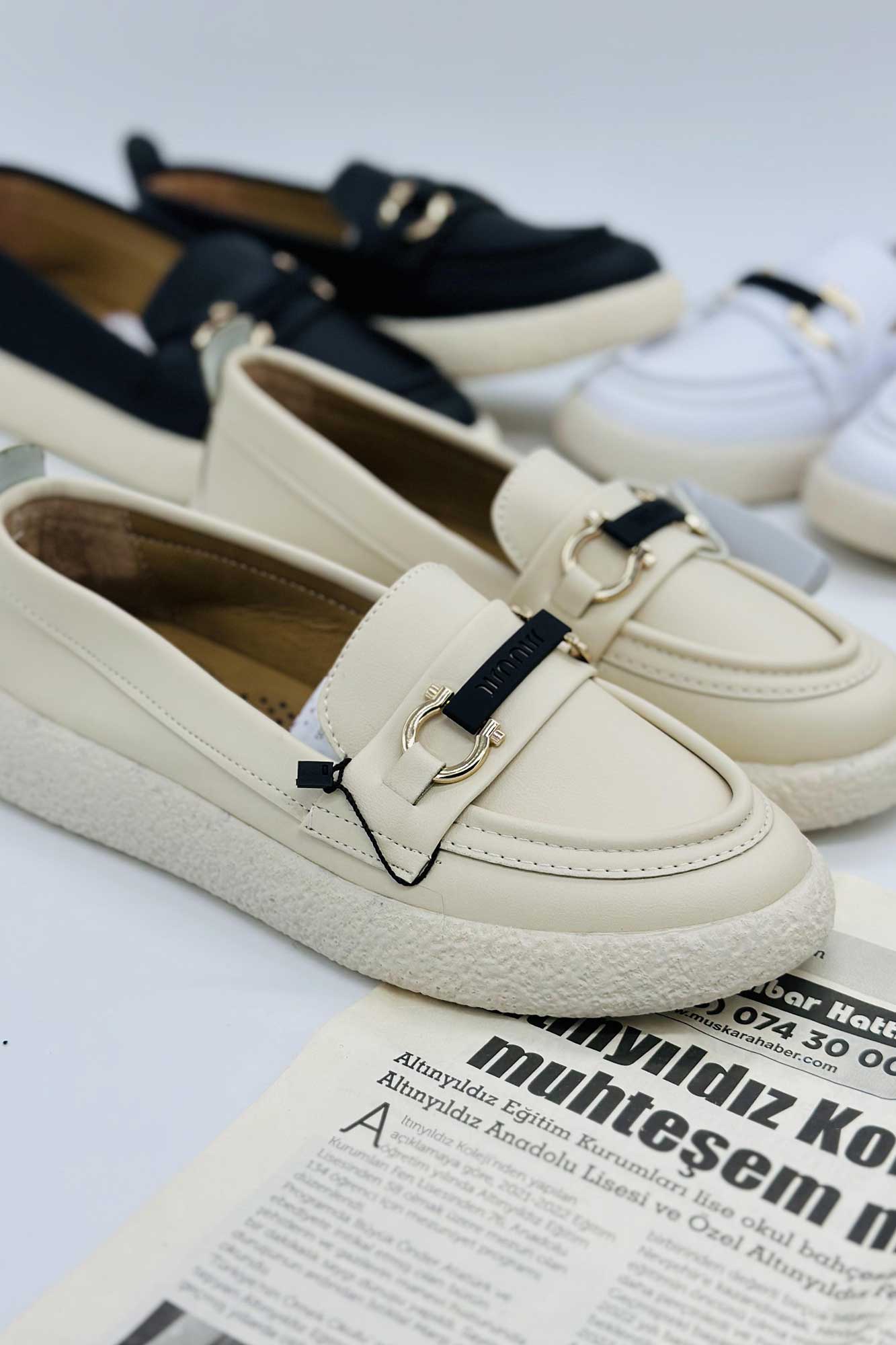 کالج یراق دار میو میو