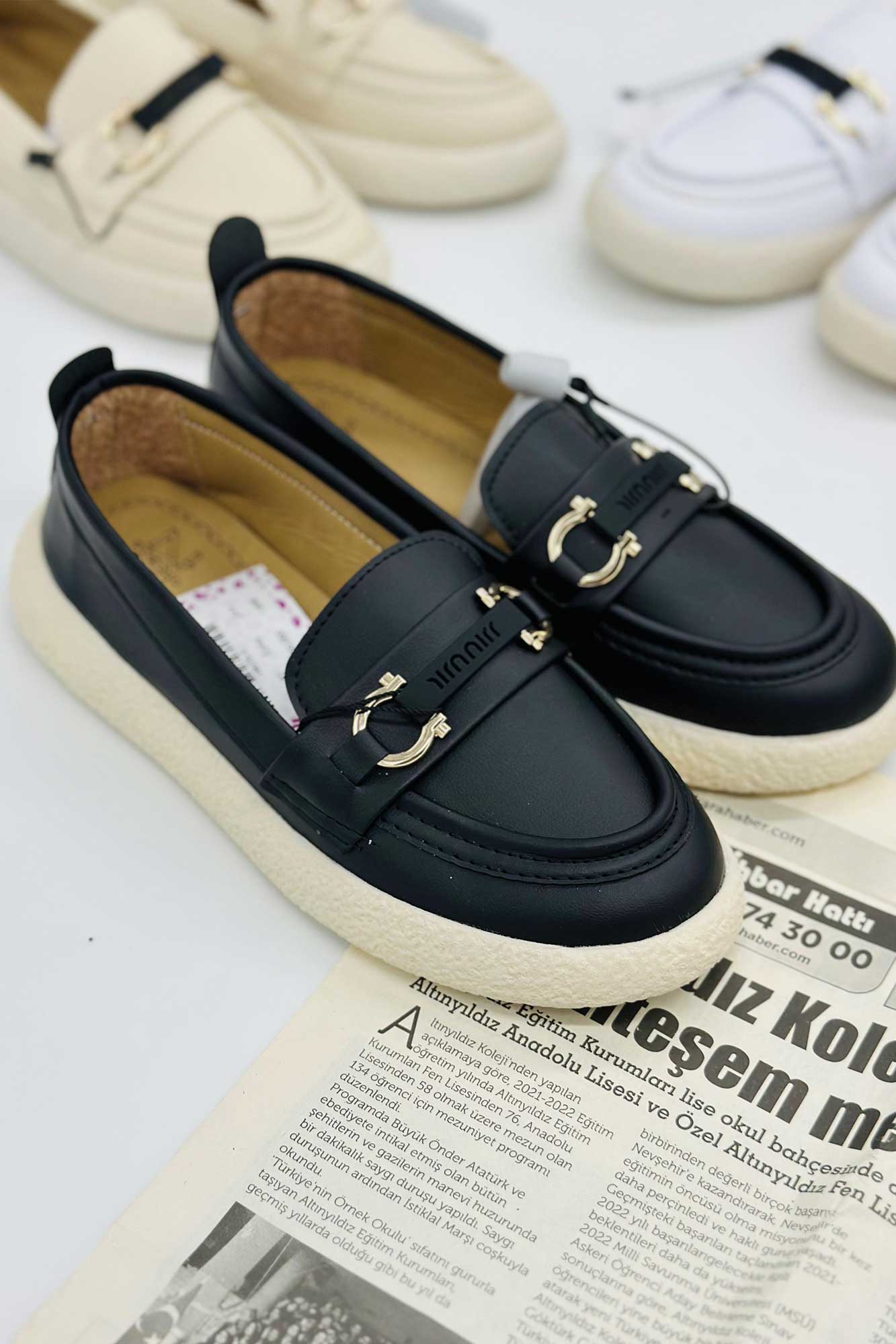 کالج یراق دار میو میو