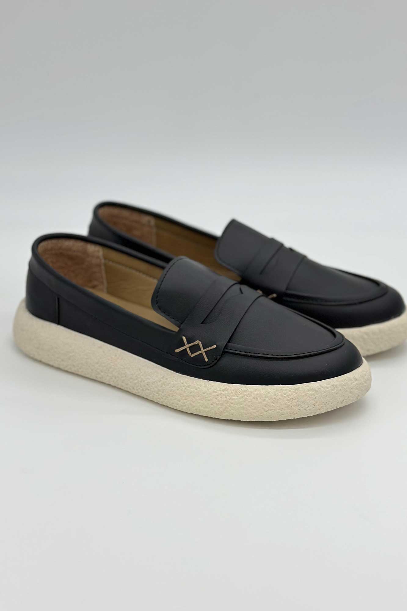 کالج چشمی زیره پیو