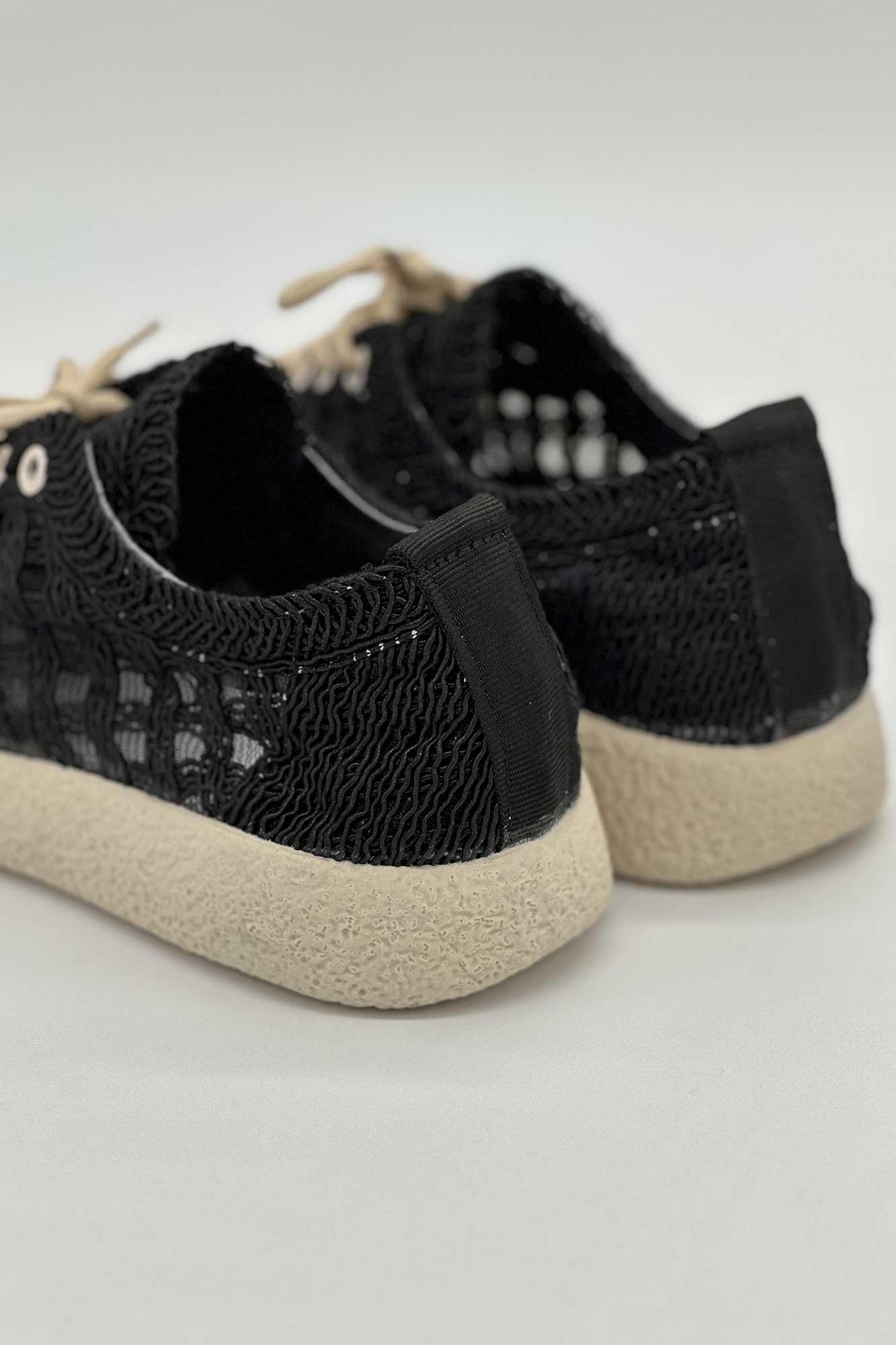 کتانی ونس توری