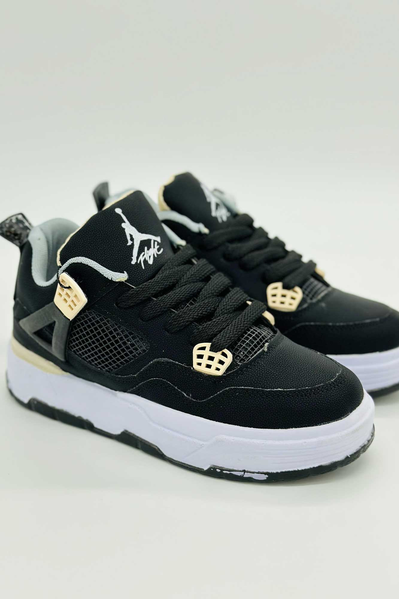 کتانی جردن4