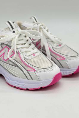 کتانی لژدار نیوبالانس 740