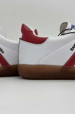 کتانی آدیداس پنجه کلاغی