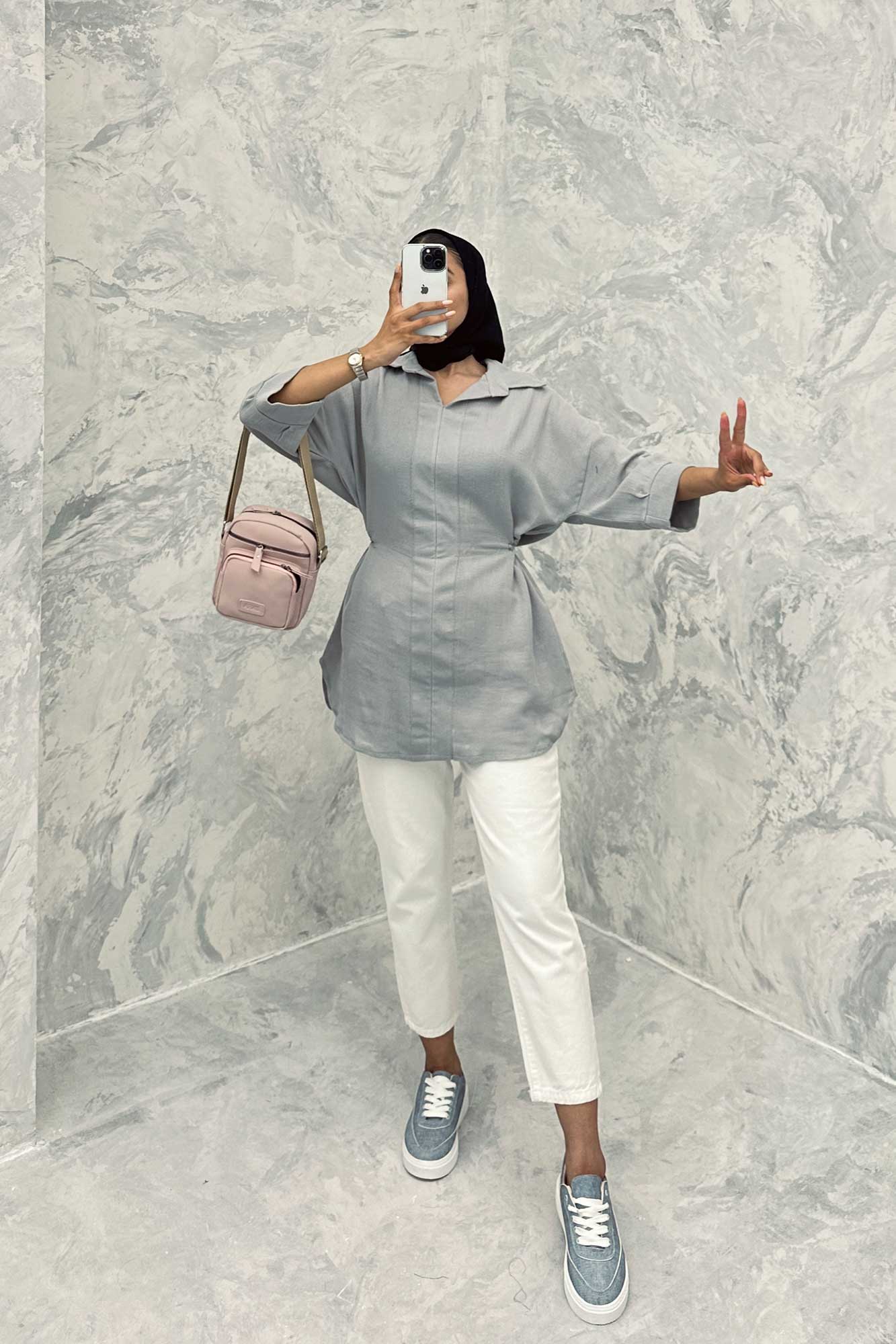 مانتو کمرگت دار کنفی