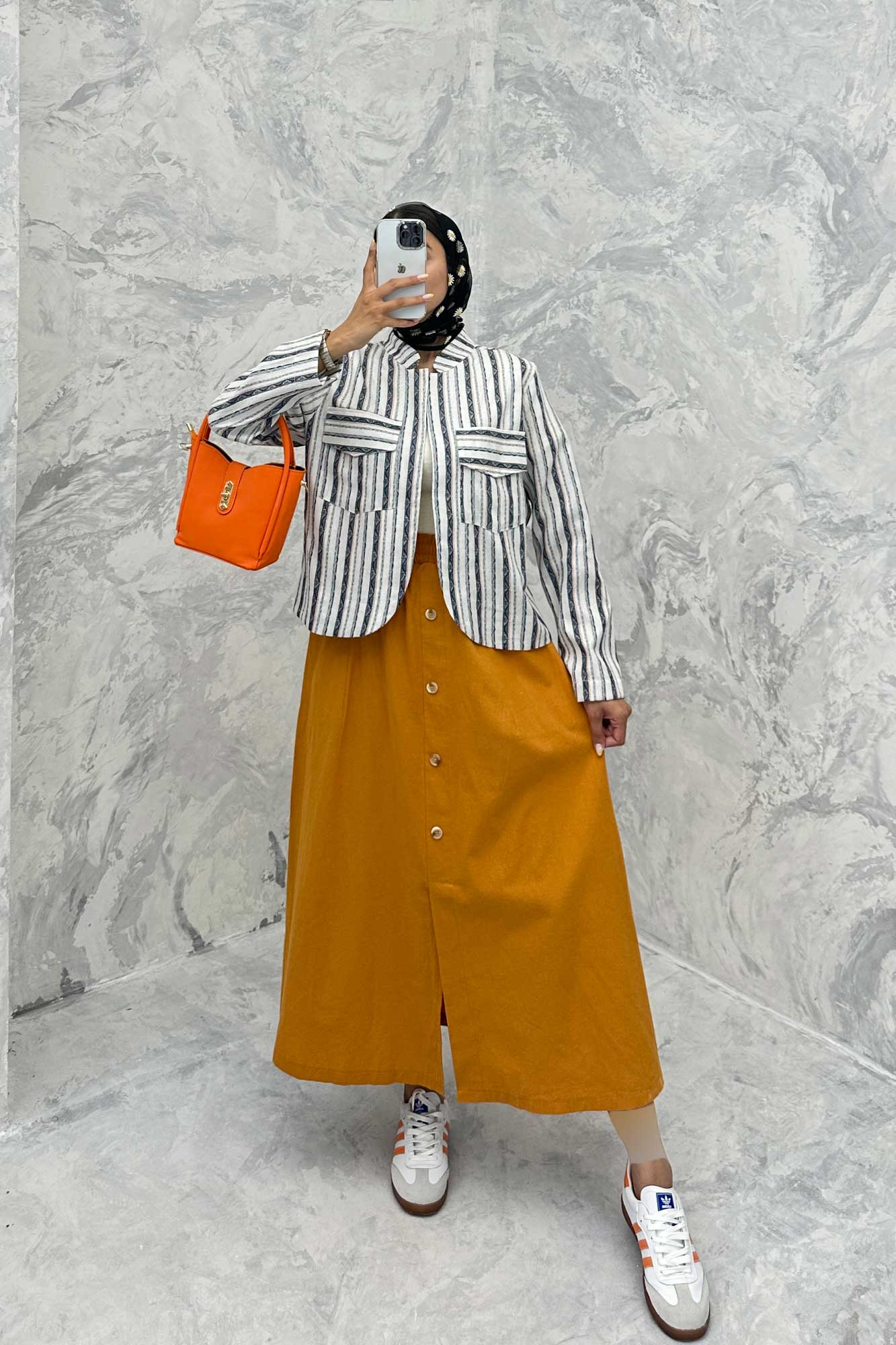 کت کوتاه پایین هلال یقه دیپلمات جودون