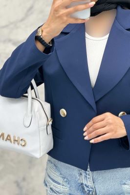 کت کراپ یقه بلیزر پهن مازراتی