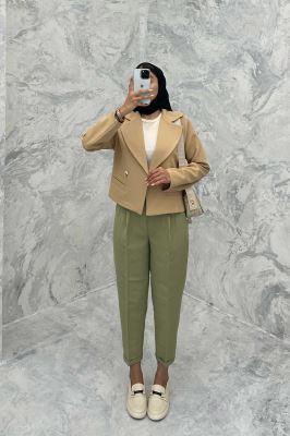 کت کراپ یقه بلیزر پهن مازراتی