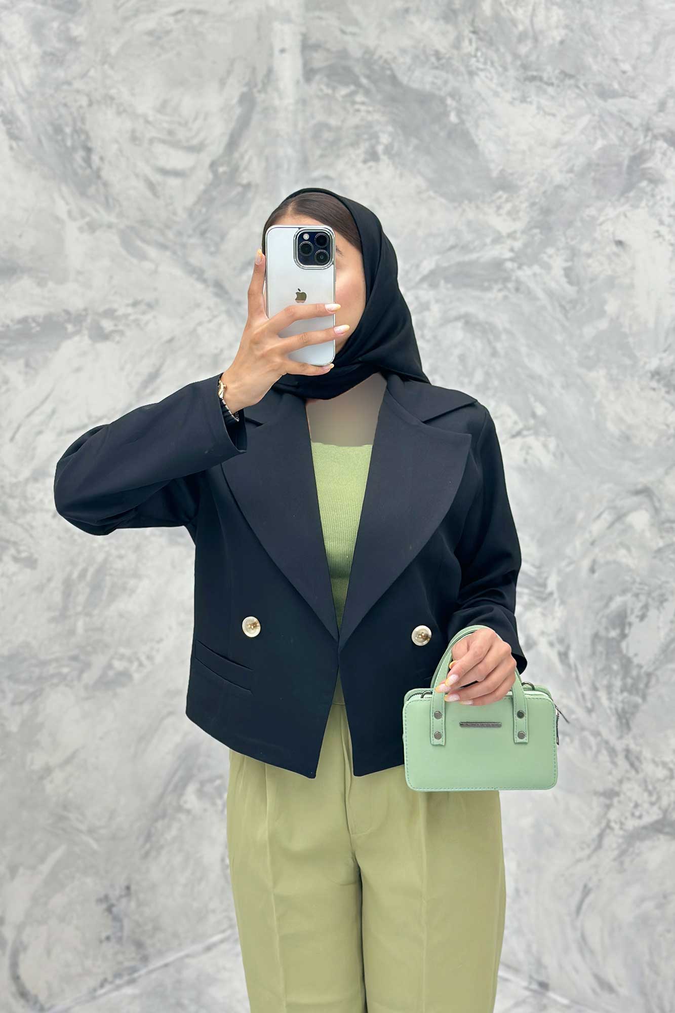 کت کراپ یقه بلیزر پهن مازراتی