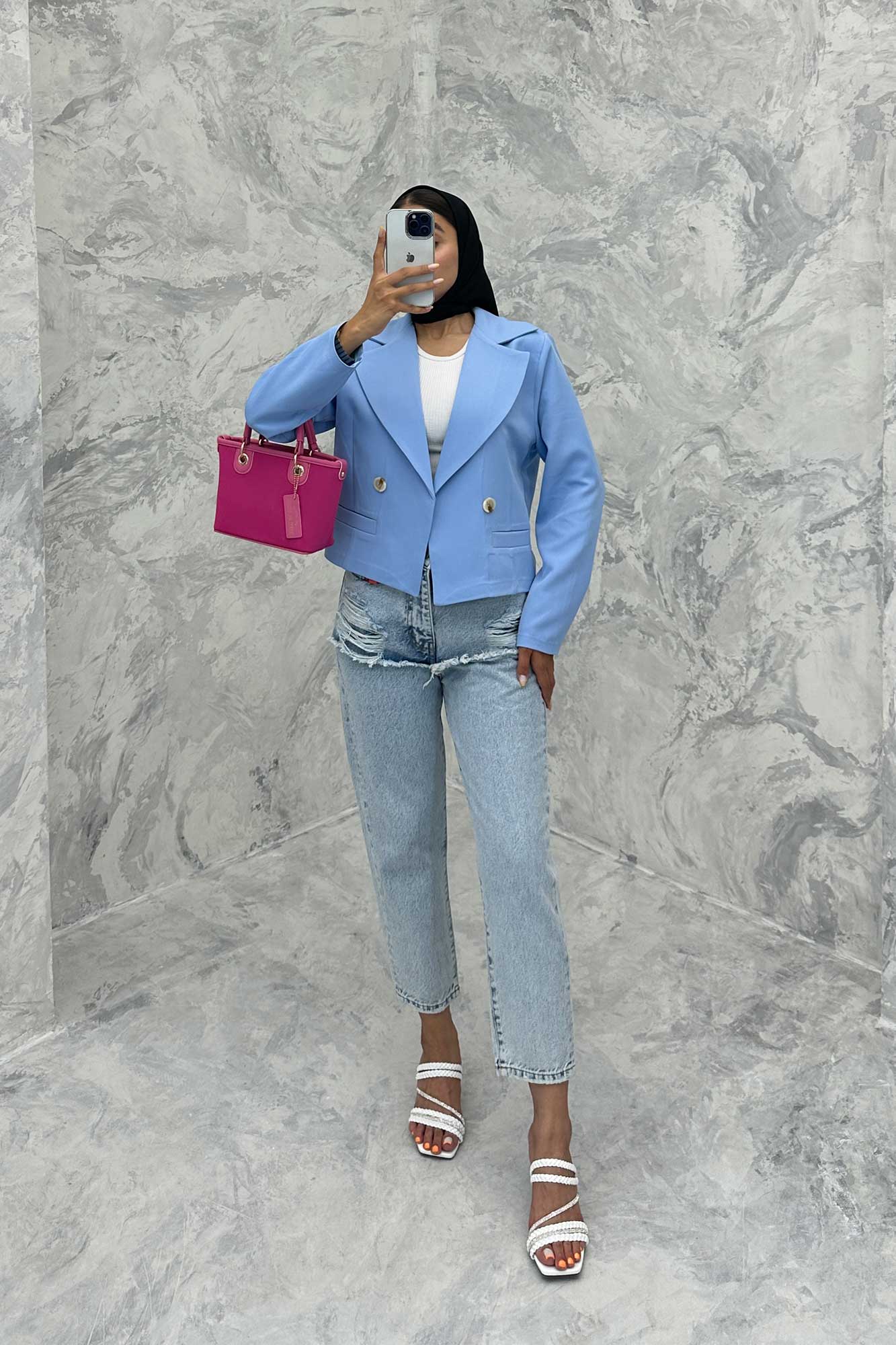 کت کراپ یقه بلیزر پهن مازراتی