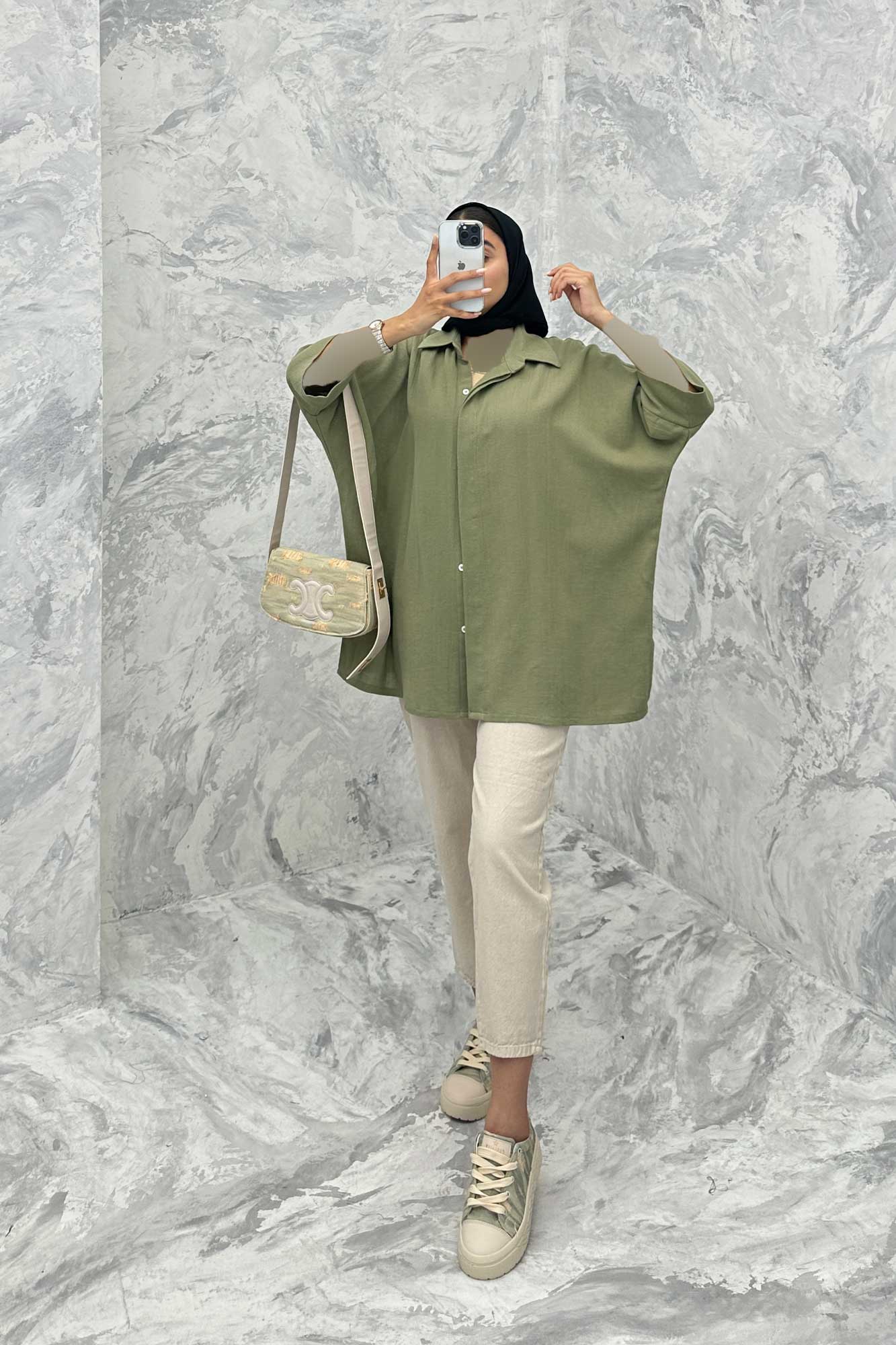 مانتو آستین سه رب کنفی پایین چاکدار