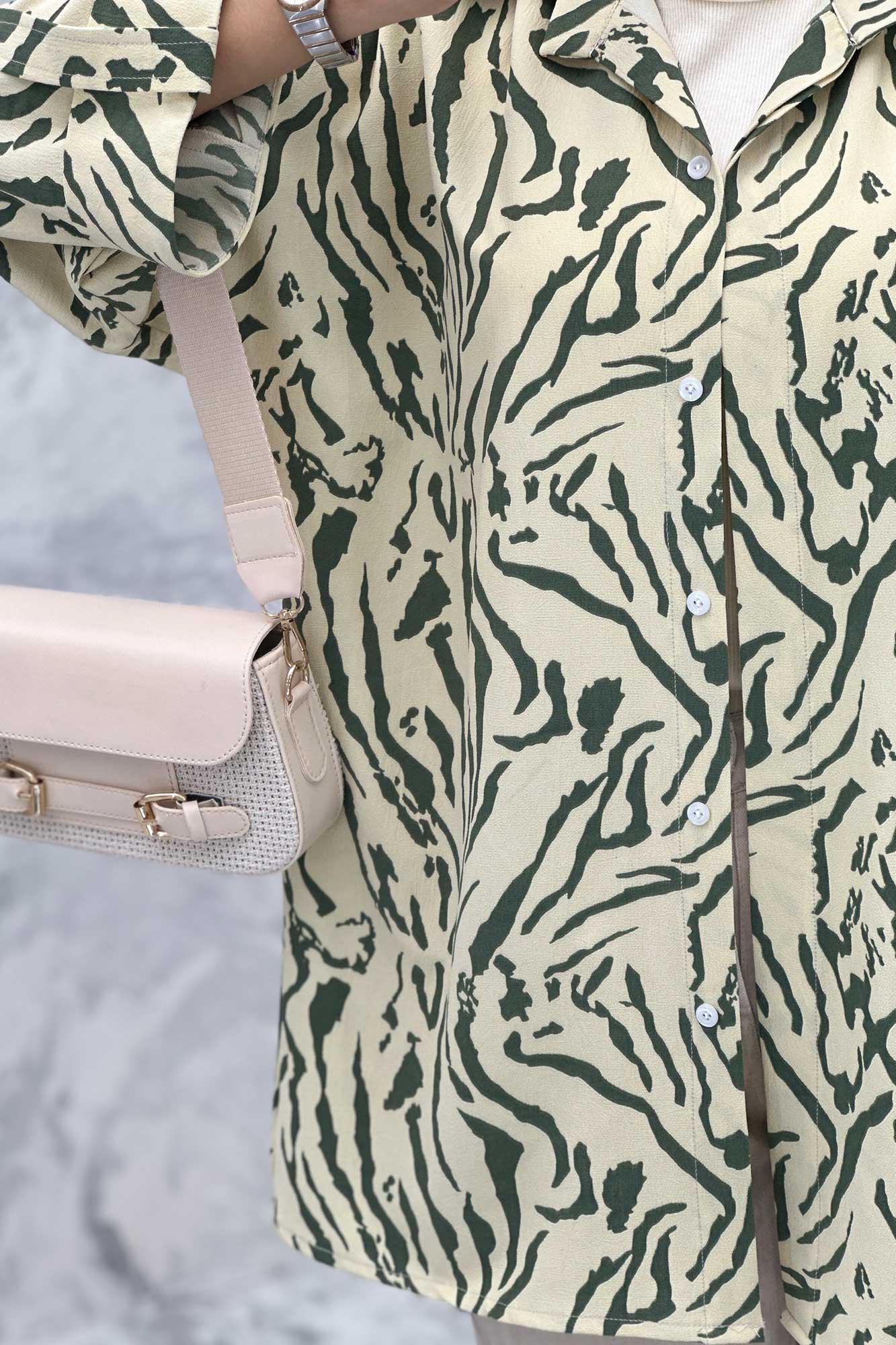 مانتو پشت دکمه آستین پاگن ریفا