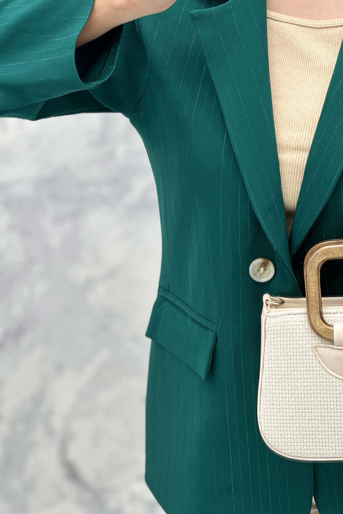 کت تک سه جیب دو دکمه لمه برجسته