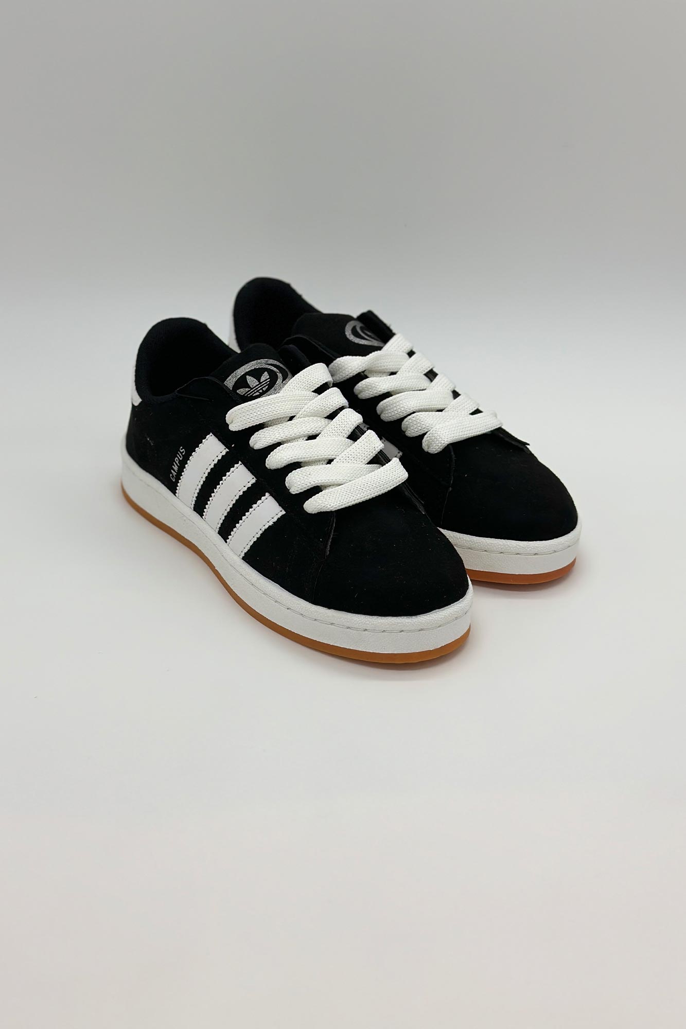 کتانی آدیداس کامپوس