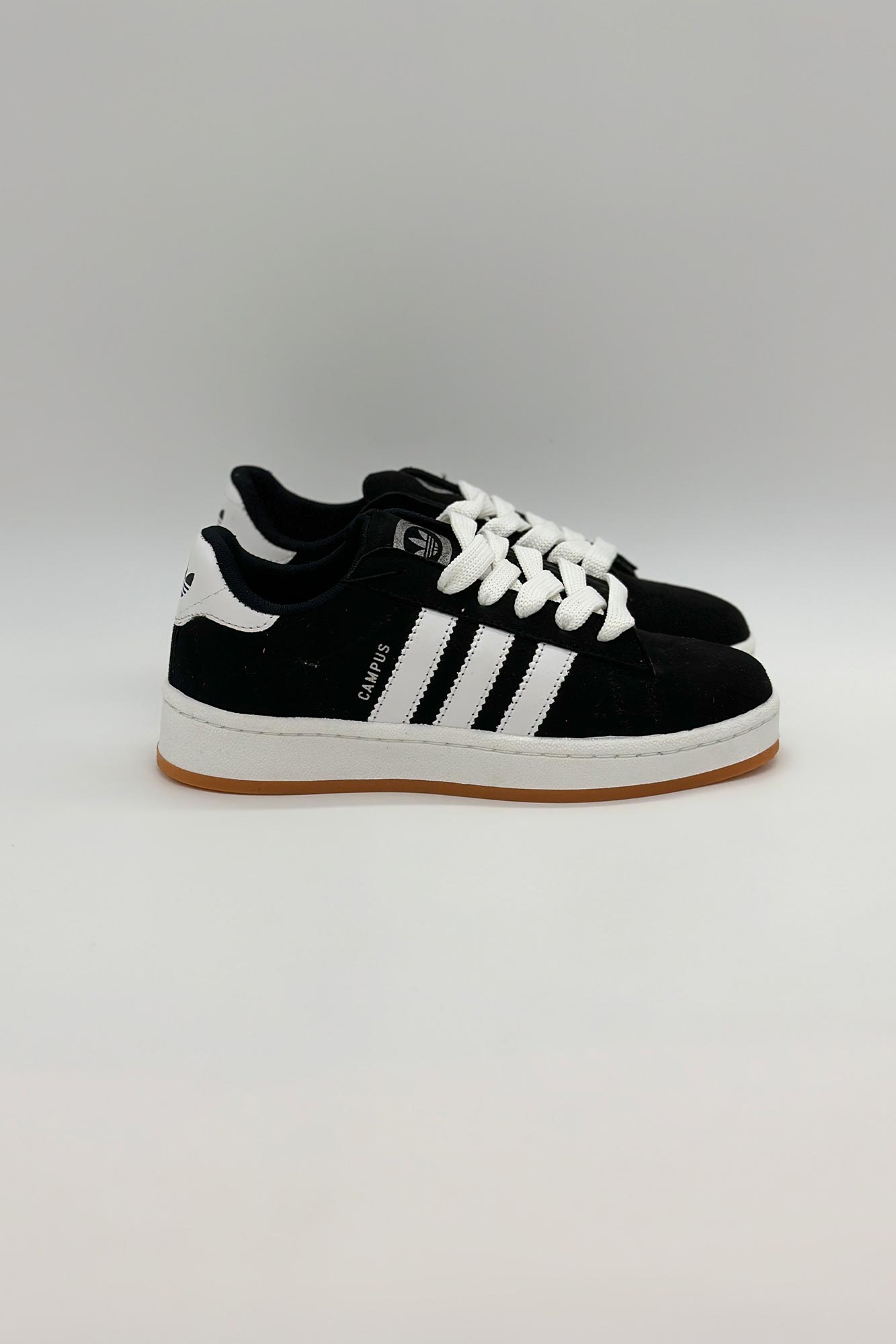 کتانی آدیداس کامپوس