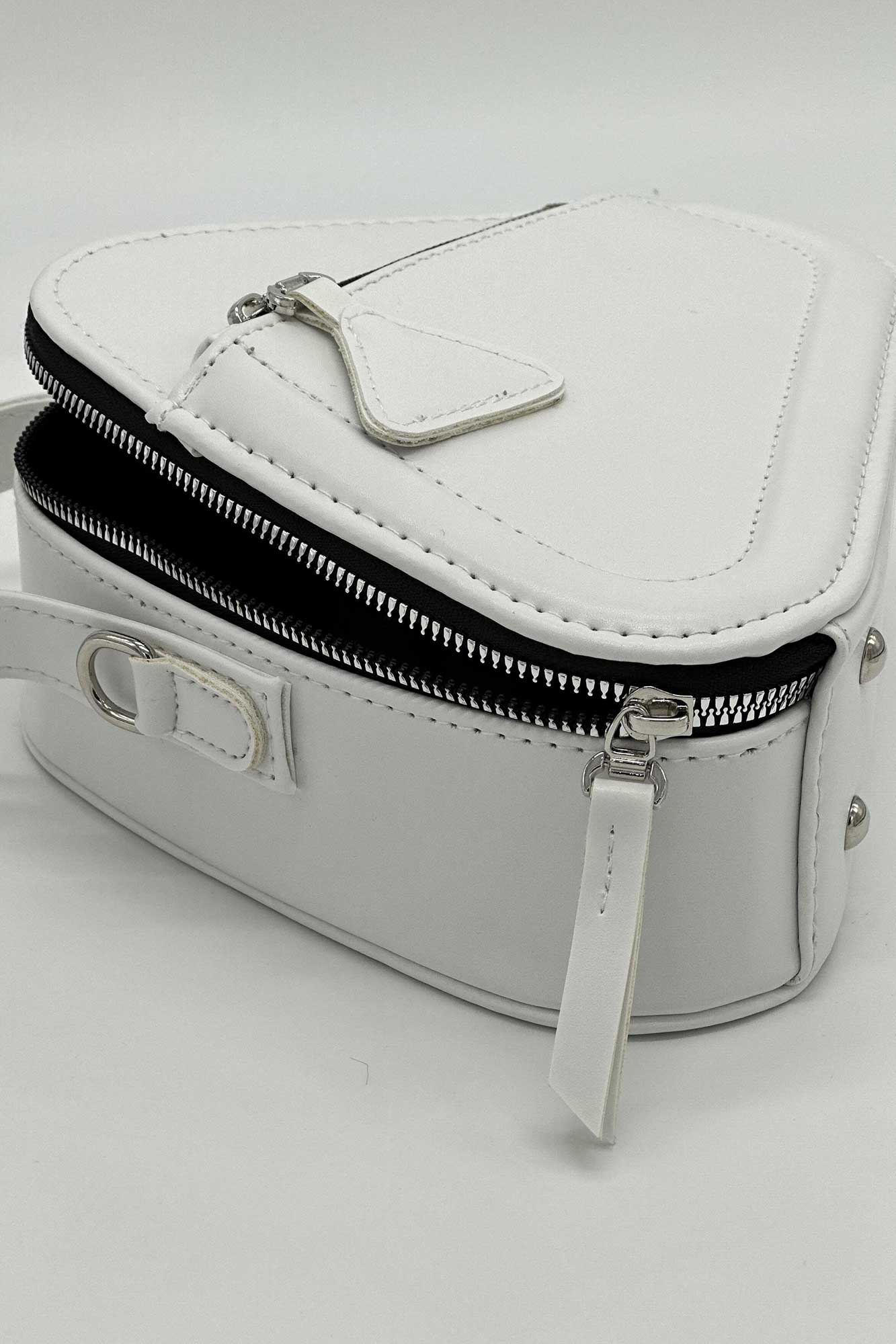 پاس مثلثی 1578