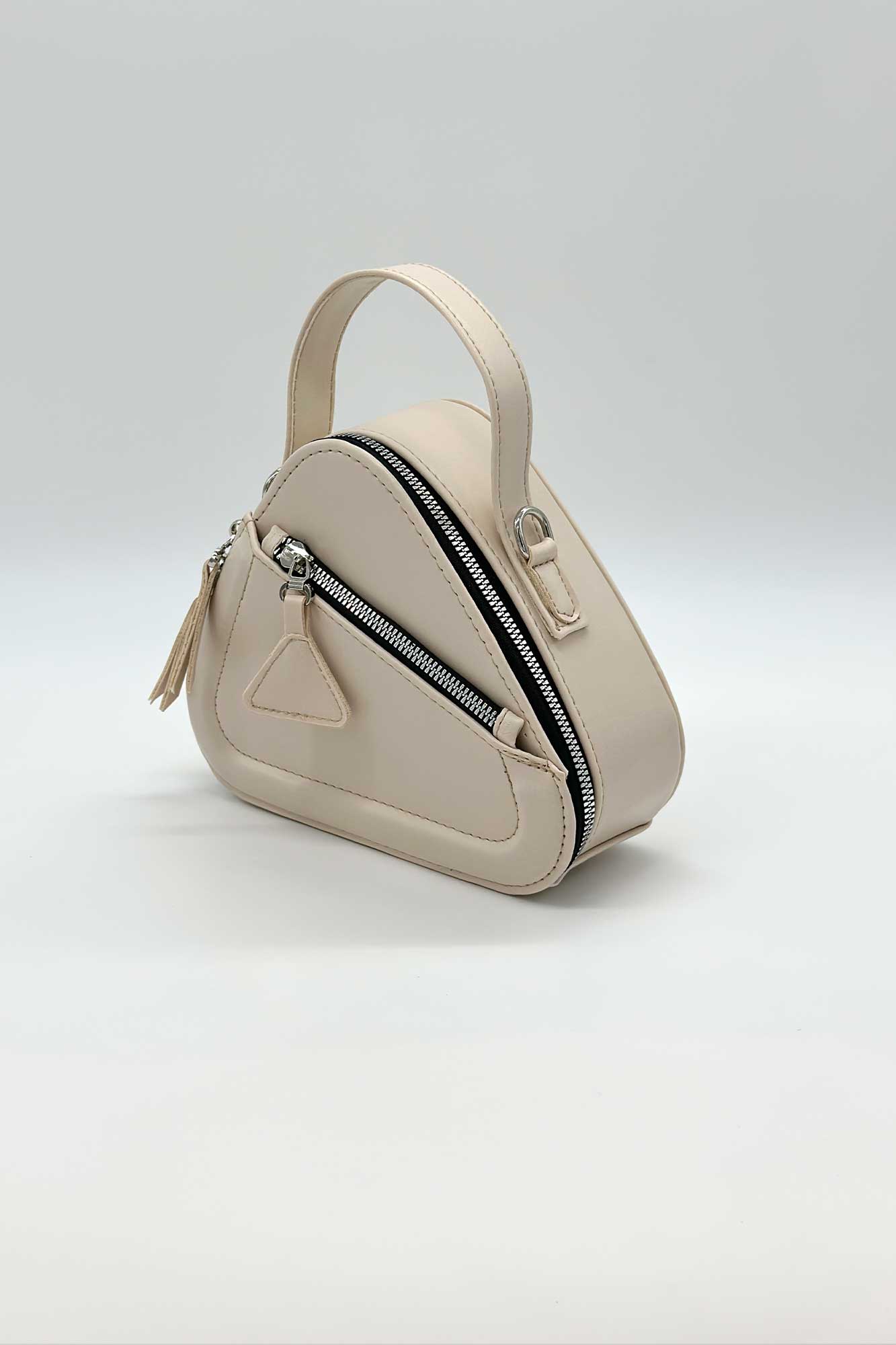 پاس مثلثی 1578