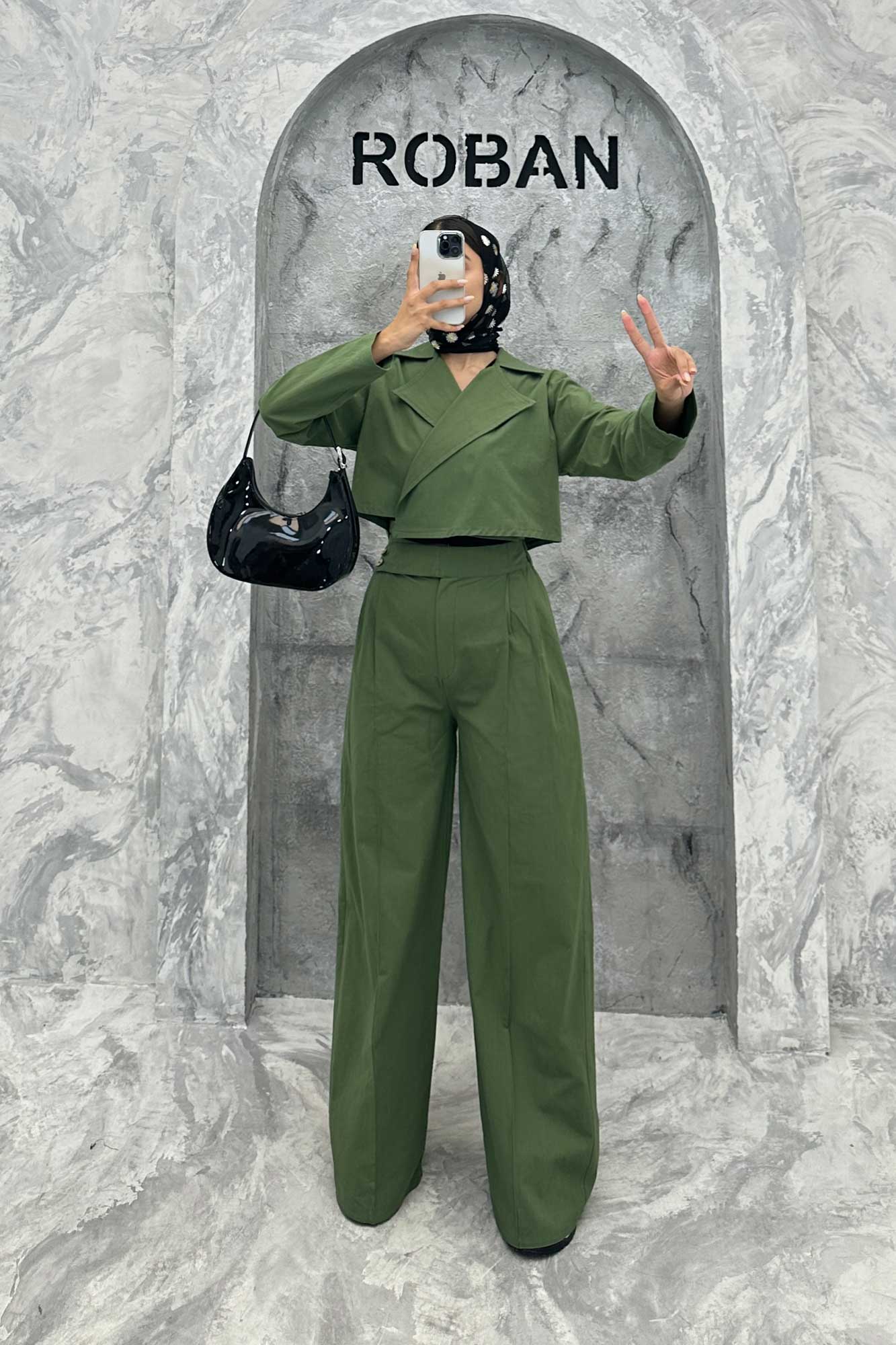 ست کت کراپ و شلوار بگ لینن سیمونا