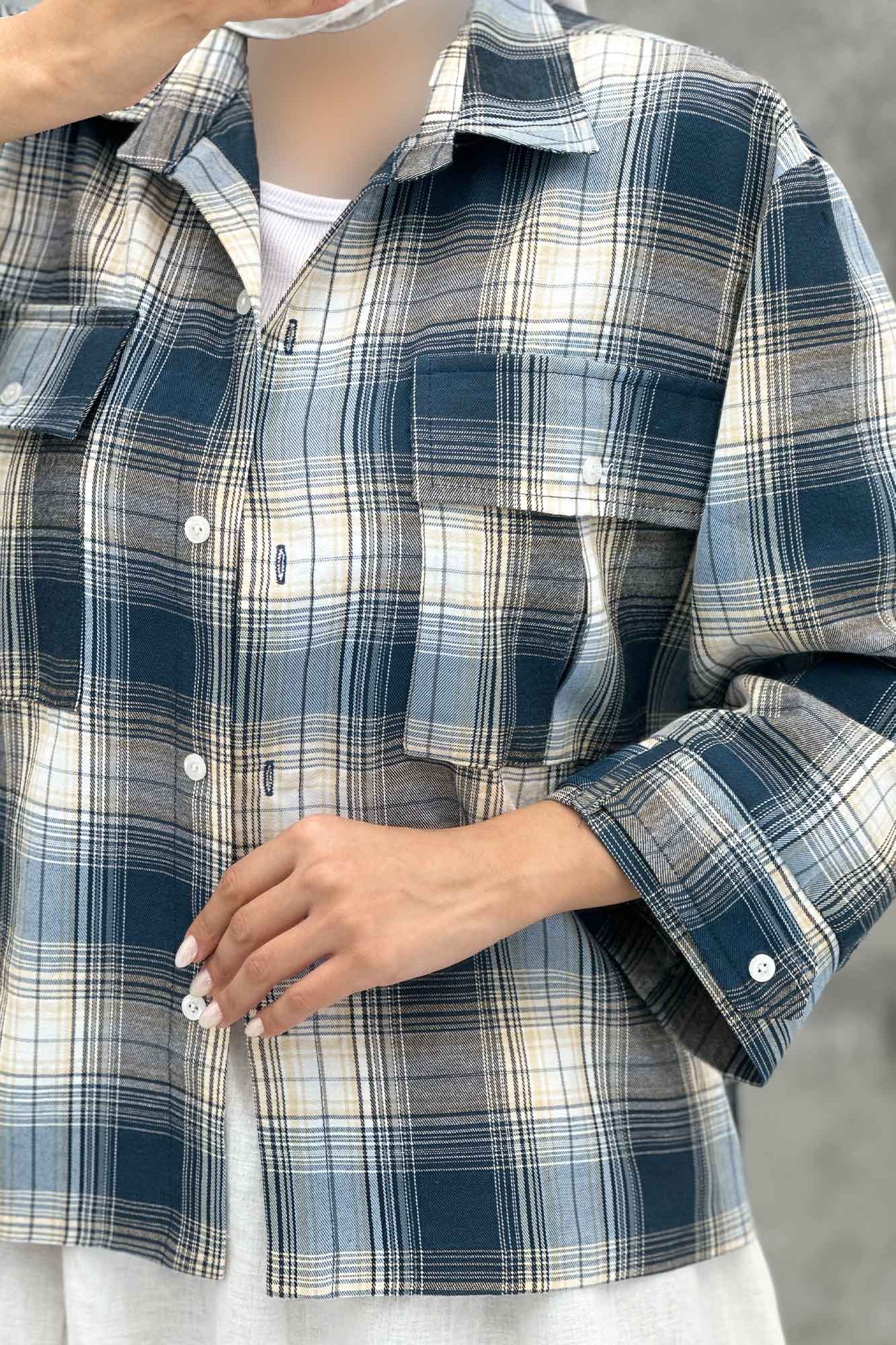 مانتو پایین هلال دوبل چهارخانه