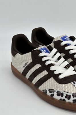 کتانی آدیداس سه خط