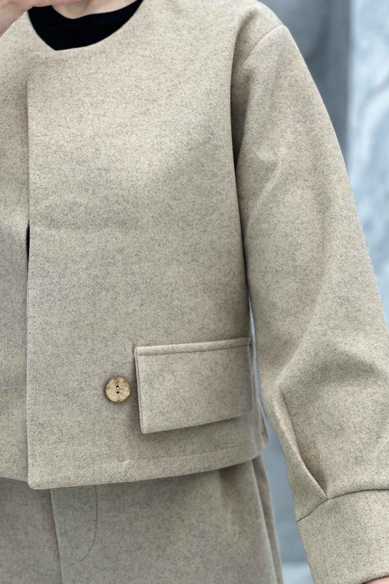 ست کت و شلوار بگ فوتر دکمه چوبی